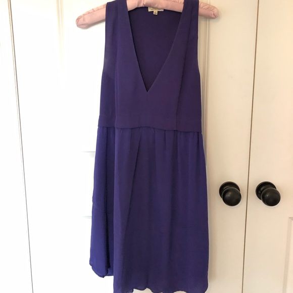 Aritzia vignette dress - Picture 4 of 5